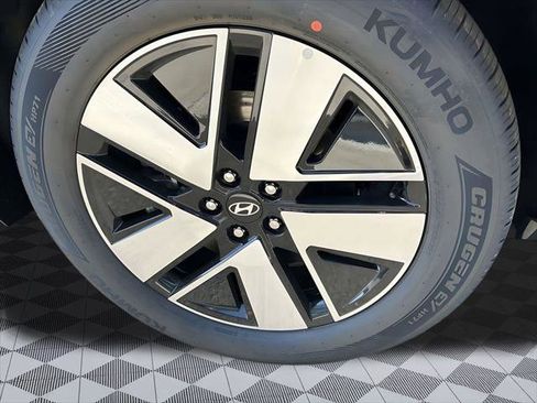 New 2026 Hyundai Ioniq 9 SEL AWD/4WD image 11