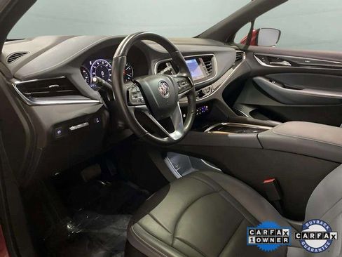 Used 2024 Buick Enclave Premium image 16
