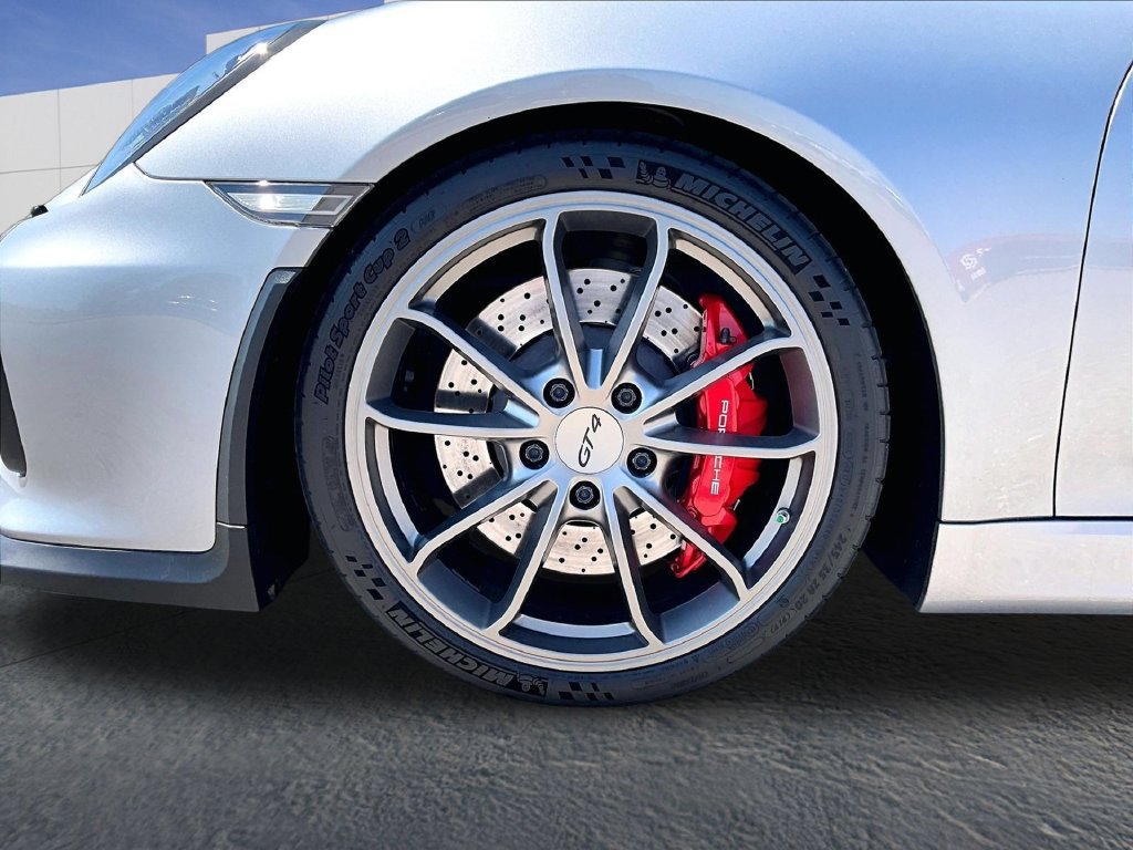 Certified 2016 Porsche Cayman GT4 RWD image 11