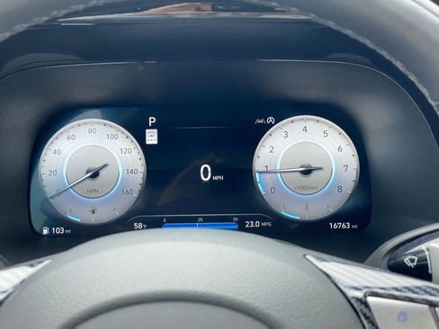 Used 2024 Hyundai Palisade Calligraphy image 12