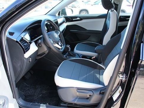 New 2026 Volkswagen Taos S image 10