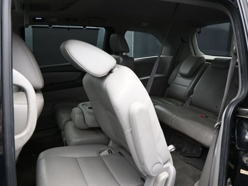 Used 2014 Honda Odyssey EX-L image 31