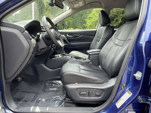 Used 2018 Nissan Rogue SL AWD/4WD image 10
