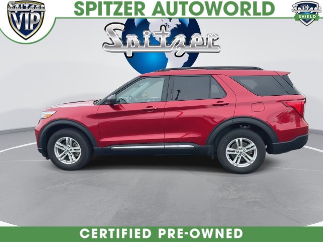 Used 2024 Ford Explorer XLT w/ Equipment Group 202A AWD/4WD image 9