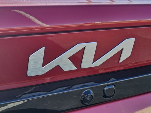 Used 2025 Kia K4 LXS image 15