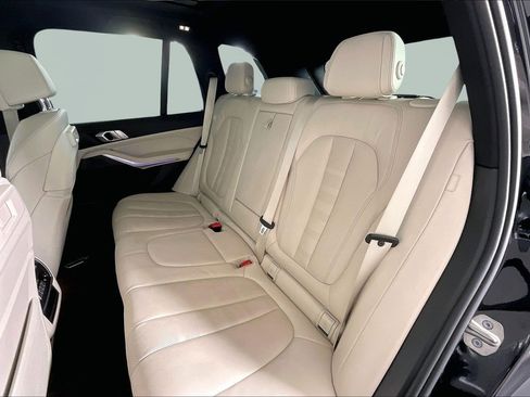 Certified 2022 BMW X5 xDrive45e image 25