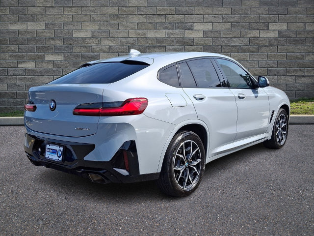 Used 2024 BMW X4 xDrive30i w/ M Sport Package AWD/4WD image 6