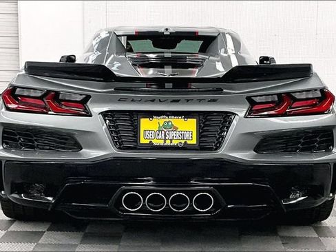 Used 2024 Chevrolet Corvette Z06 RWD image 5