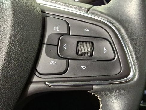 Used 2023 Buick Encore GX Select w/ Safety Package II AWD/4WD image 22