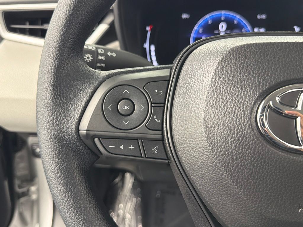 Certified 2026 Toyota Corolla LE FWD image 25