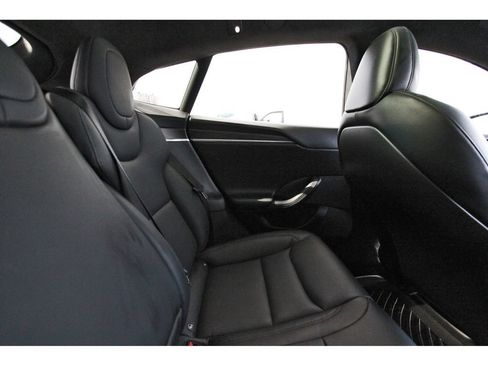 Used 2022 Tesla Model S AWD/4WD image 13