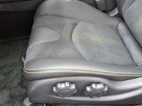 Used 2023 Nissan Z w/ Floor Mat Package (L93) RWD image 8
