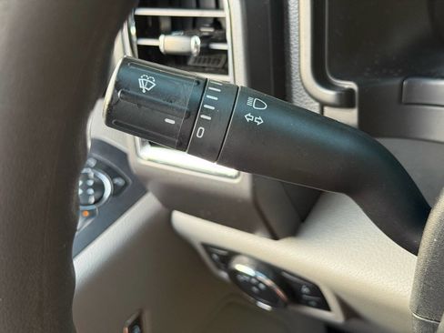 Used 2016 Ford F150 XLT image 36