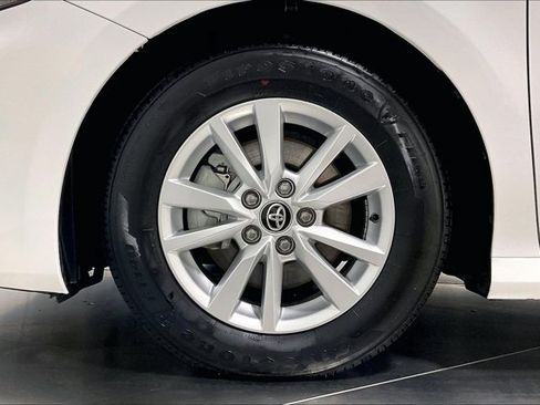 Certified 2026 Toyota Camry LE FWD image 10