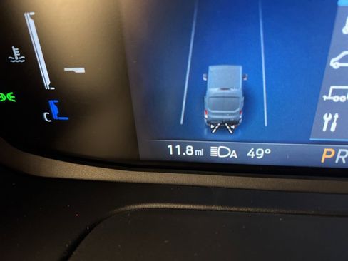 New 2026 Ford Transit 250 148 Medium Roof image 23