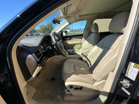 Used 2019 Audi Q7 3.0T Premium image 10