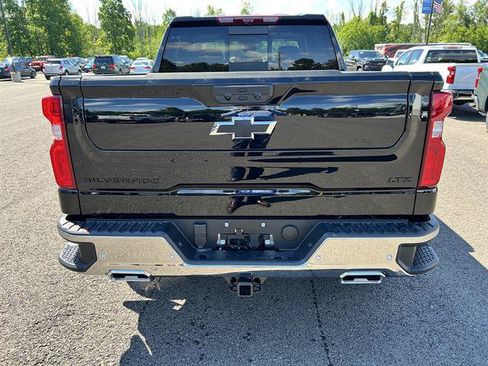 New 2026 Chevrolet Silverado 1500 LTZ w/ Technology Package AWD/4WD image 4
