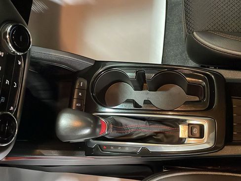 Used 2021 Chevrolet TrailBlazer RS w/ Convenience Package image 19