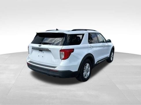 Used 2022 Ford Explorer XLT RWD image 7