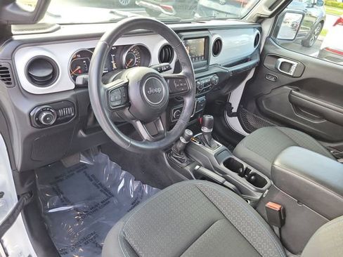 Used 2021 Jeep Wrangler Unlimited Sport AWD/4WD image 16