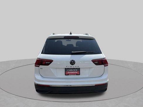 Certified 2023 Volkswagen Tiguan SE w/ Panoramic Sunroof Package FWD image 7