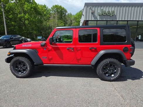Used 2023 Jeep Wrangler Unlimited AWD/4WD image 7