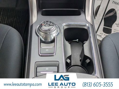 Used 2020 Ford Fusion SE FWD image 17