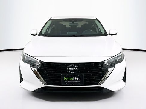 Used 2024 Nissan Sentra SV w/ All-Weather Package image 2