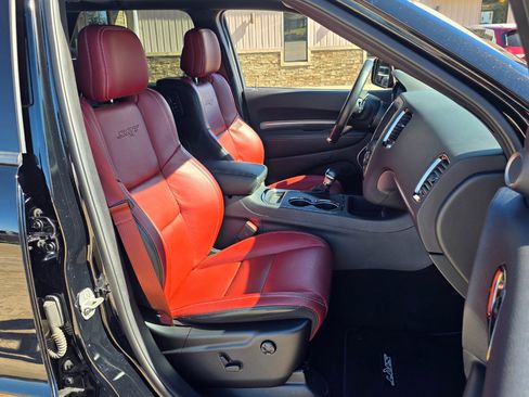 Used 2020 Dodge Durango SRT w/ Technology Group image 31