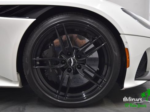 Used 2019 Aston Martin DBS Superleggera image 41
