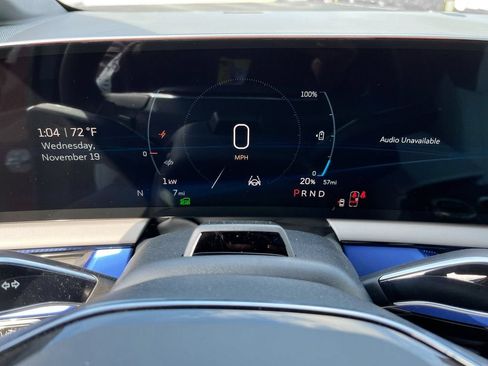 New 2026 Cadillac Optiq Sport 1 w/ LPO, Floor Liner Package AWD/4WD image 11