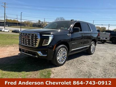 New 2026 GMC Yukon Denali w/ Sun & Power Step Package