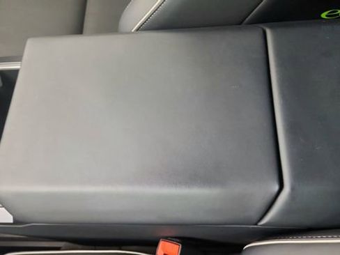 Used 2024 Tesla Cybertruck AWD Crew Cab image 51