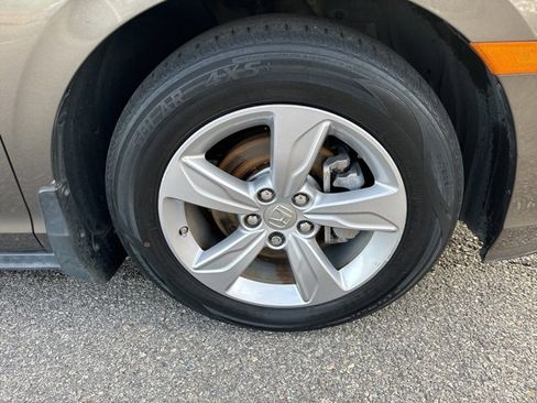 Used 2018 Honda Odyssey EX-L image 9