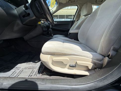 Used 2014 Chevrolet Impala Limited LS FWD image 15