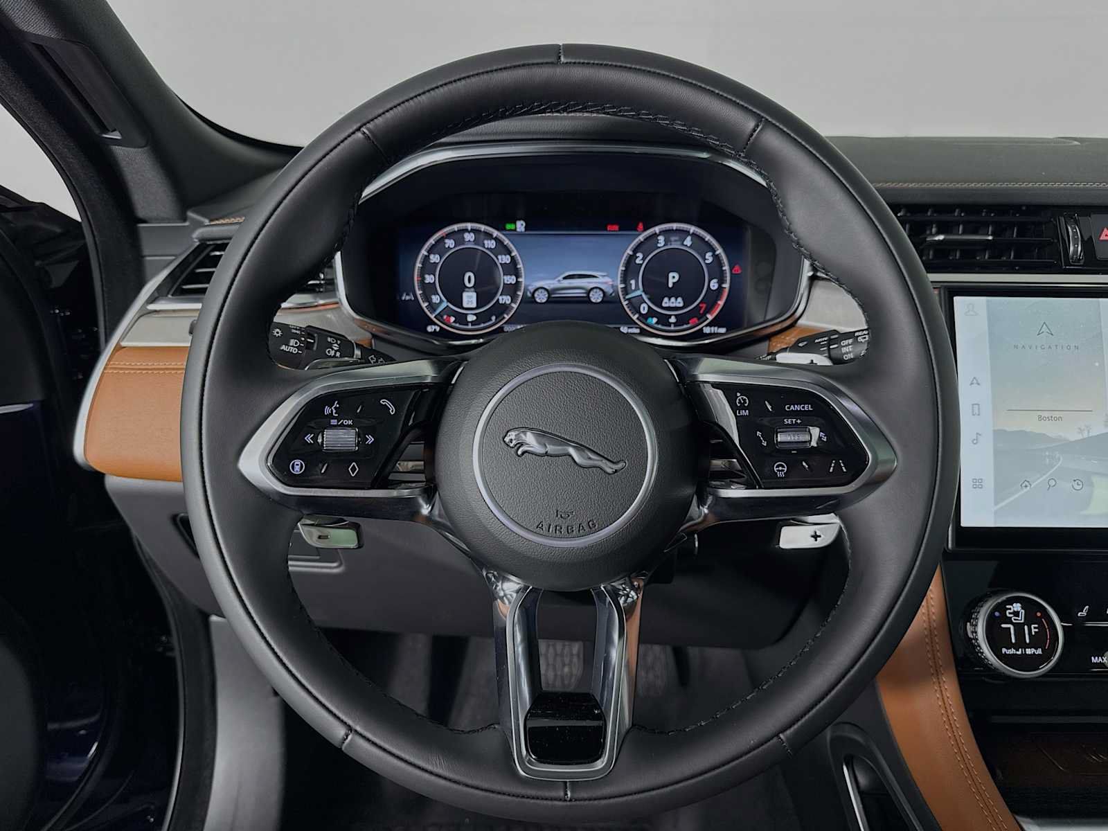 New 2025 Jaguar F-PACE R-Dynamic S AWD/4WD image 12