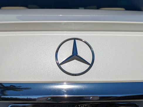 Used 2022 Mercedes-Benz S 500 4MATIC image 13