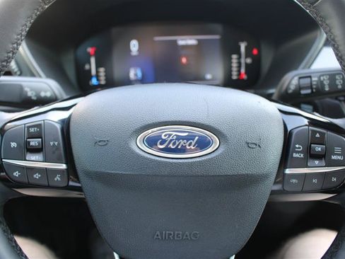 Used 2023 Ford Escape Active w/ Cold Weather Package FWD image 11