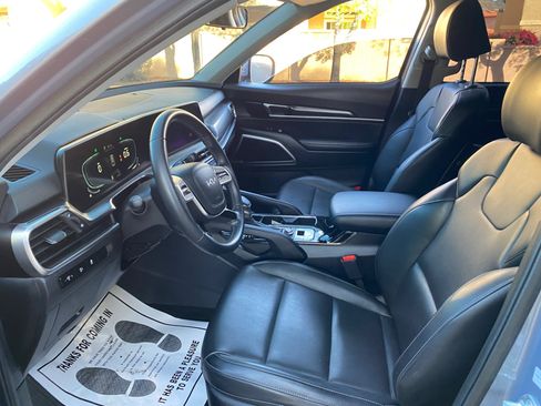 Used 2024 Kia Telluride S w/ S Sunroof Package image 27