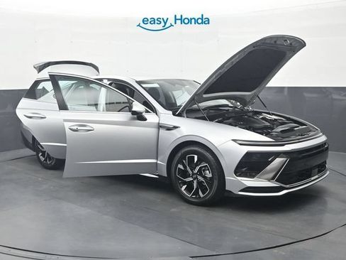 Used 2025 Hyundai Sonata SEL FWD image 35
