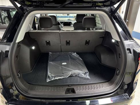 Certified 2026 GMC Terrain Denali w/ LPO, Floor Liner Package AWD/4WD image 13
