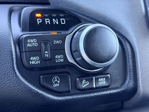 Used 2022 RAM 1500 Big Horn w/ Built-to-serve Edition AWD/4WD image 39