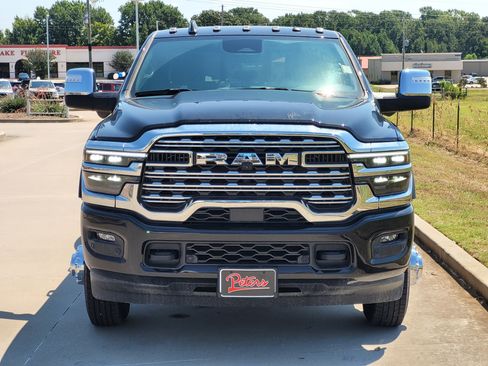 New 2025 RAM 3500 Limited image 2