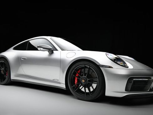 Used 2022 Porsche 911 Carrera 4 GTS image 35
