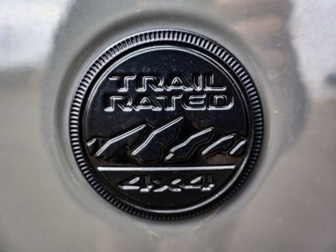 Used 2022 Jeep Wrangler Unlimited Sahara image 46