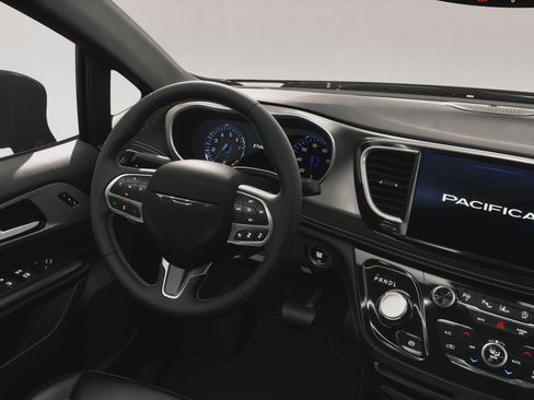New 2027 Chrysler Pacifica Select FWD image 9