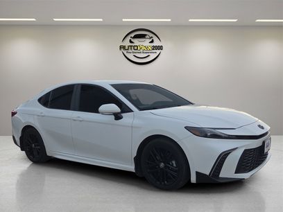 Used 2025 Toyota Camry SE