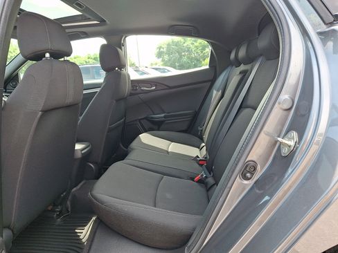 Used 2017 Honda Civic EX image 9