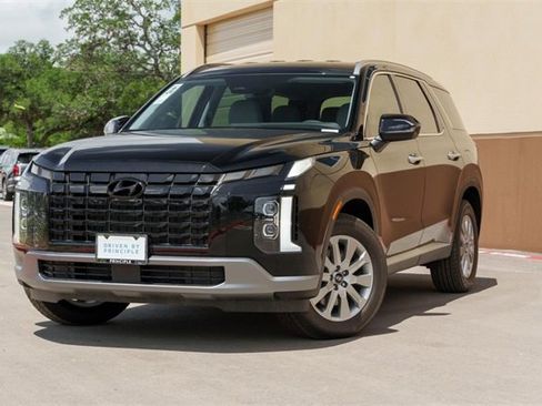 New 2025 Hyundai Palisade SEL image 2