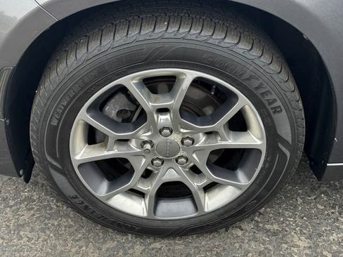 Used 2015 Dodge Charger SXT w/ Rallye Group image 10